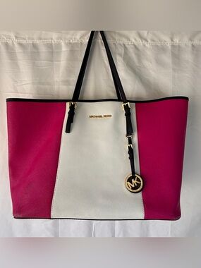 Michael Kors Tote